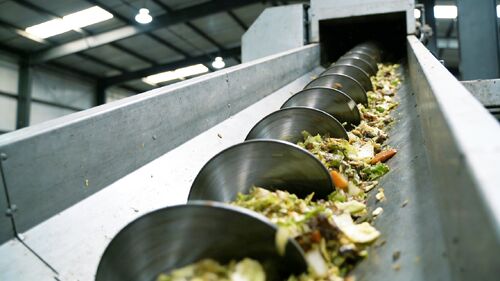 ステンレス鋼のスクリューコンベアーの応用例:大規模な文化観光プロジェクトのための食品廃棄物処理